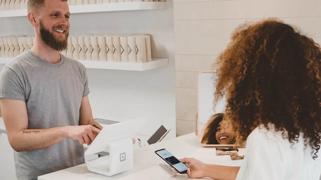 ShopFlex Commerce: Taming 10,000 Product Links With a UTM Standard